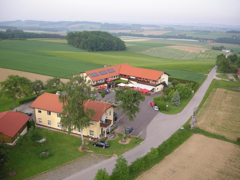 Hofkirchen im Traunkreis Pension Weinbauer מראה חיצוני תמונה